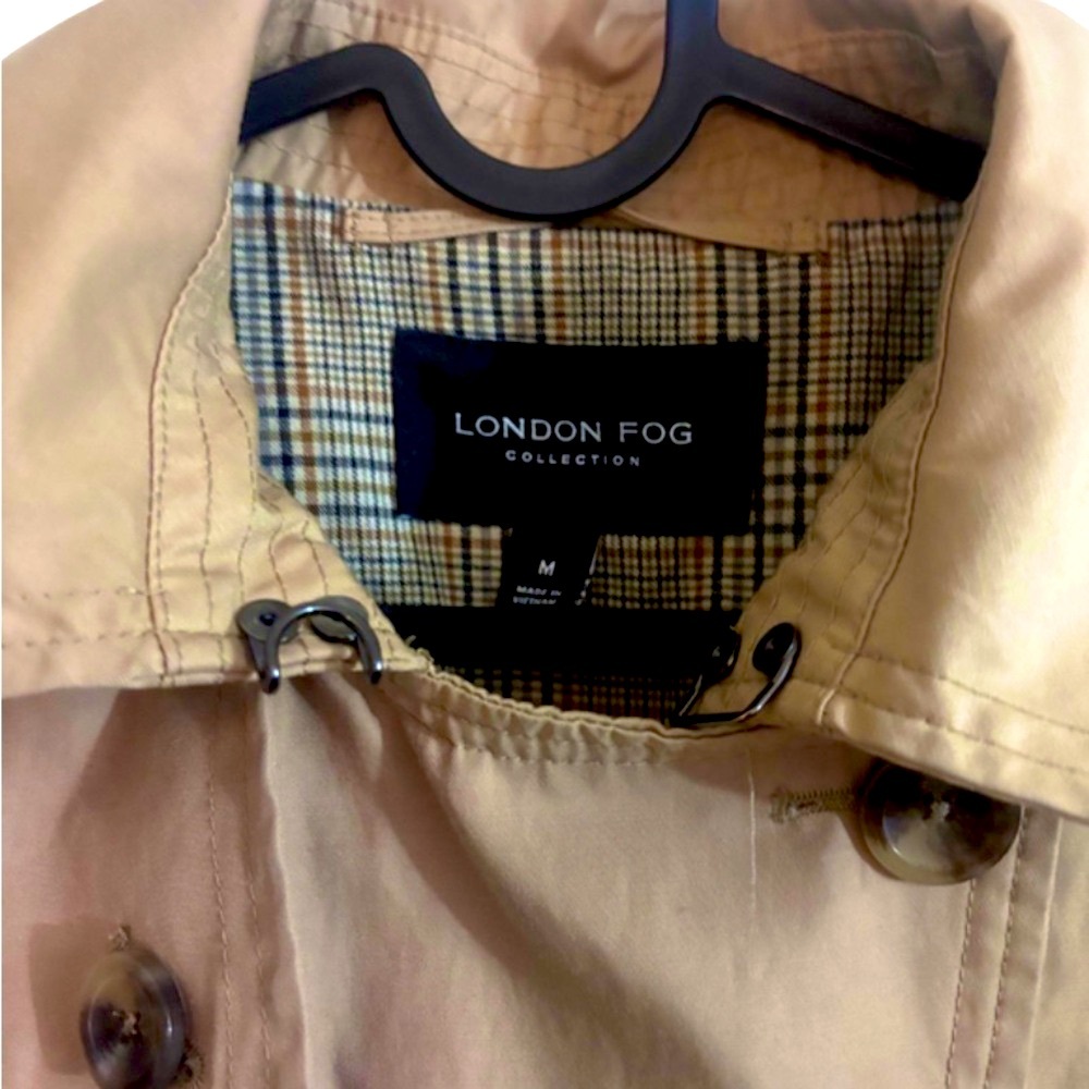 London Fog Tan Double-Breasted Trench Coat - Picture 3 of 13